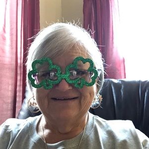 Meet your Posher, Debra